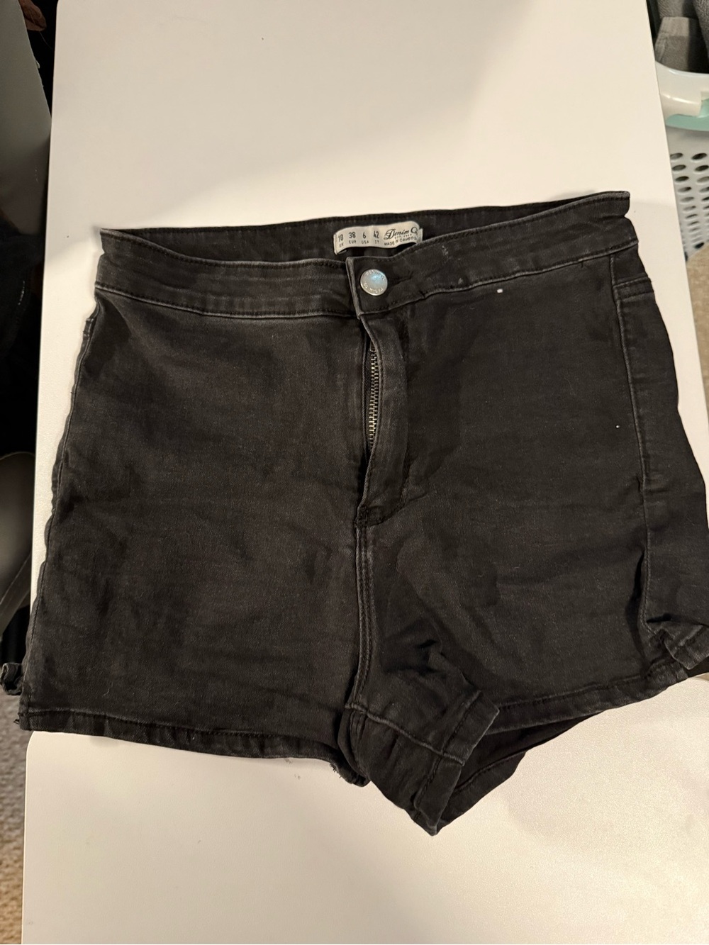 Denim&Co Black High-Rise Jean Shorts